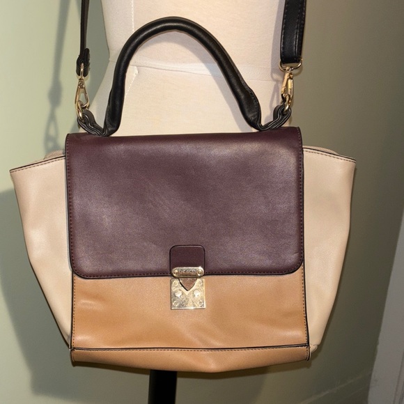 Stylish Multi-Tone Satchel Bag - Picture 3 of 10